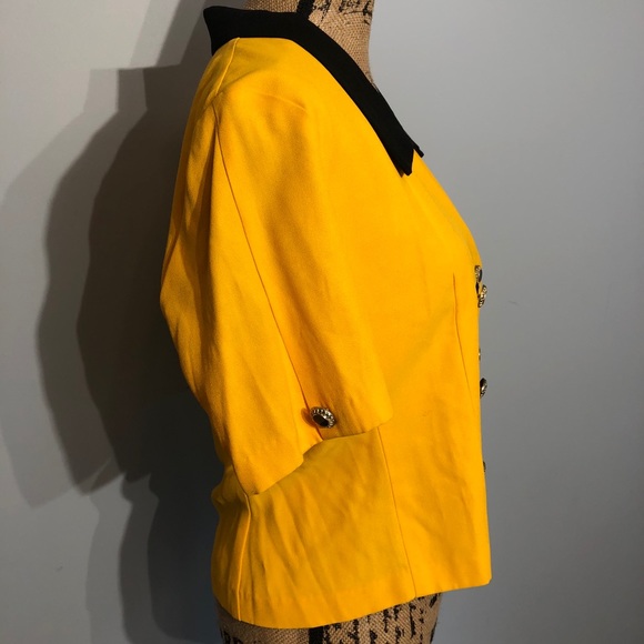 Vintage Perceptions Yellow & Black Button Down 10 - Picture 6 of 8